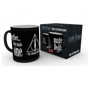 https://www.merchoid.com/media/catalog/product/cache/a80b1a432246cc8bcb1c3c49ba610179/h/a/harry-potter-deathly-hallows-heat-change-mug-1_d15vh5r0cmxj5xal.jpg