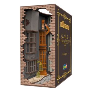 Harry Potter: Diagon Alley Mini Diorama Tiny Adventures (23cm) Preorder