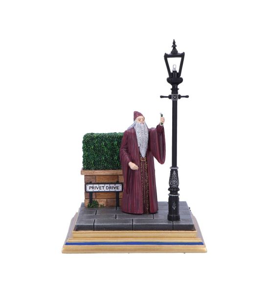 Harry Potter: Privet Drive Light Up Figurine Preorder