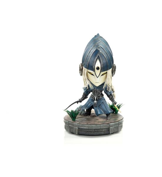 Dark Souls: Lord's Blade Ciaran Resin Figurine (Standard Edition)