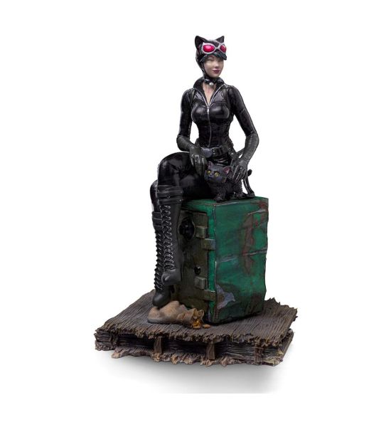 DC Comics: Catwoman (Gotham City Sirens) 1/10 Art Scale Statue (21cm) Preorder