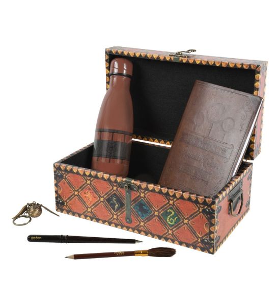 Harry Potter: Quidditch Trunk Premium Gift Set Preorder