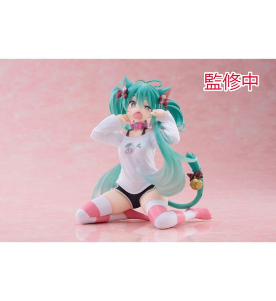 Hatsune Miku: Cute Desktop PVC Statue Figure (13cm) Preorder