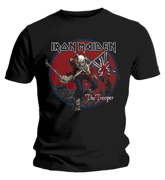 Iron Maiden: Trooper Red Sky - Black T-Shirt