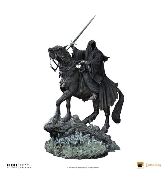 Lord Of The Rings: Nazgul on Horse Deluxe Art Scale Statue 1/10 (42cm) Preorder