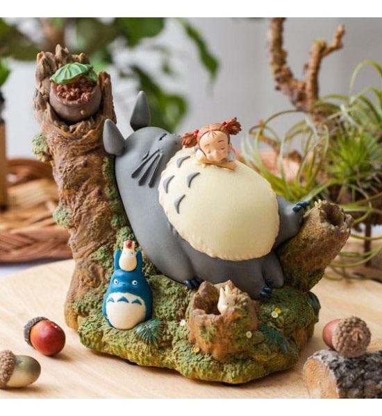 My Neighbor Totoro: Mei Taking a Nap Music Box (14cm) Preorder