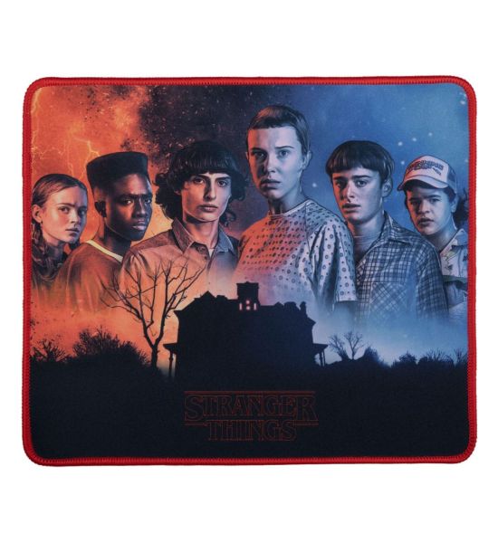 Stranger Things: Best Friends Mousepad (27x32cm) Preorder