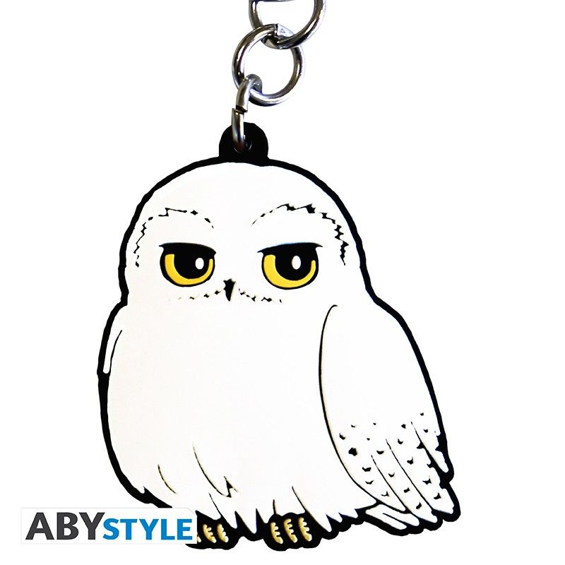 https://www.merchoid.com/media/catalog/product/cache/c596ba1c06493c5e4c894f7b91dd98c9/h/a/harry-potter-hedwig-keychain-1_fi5mdbq1payje8oj.jpg